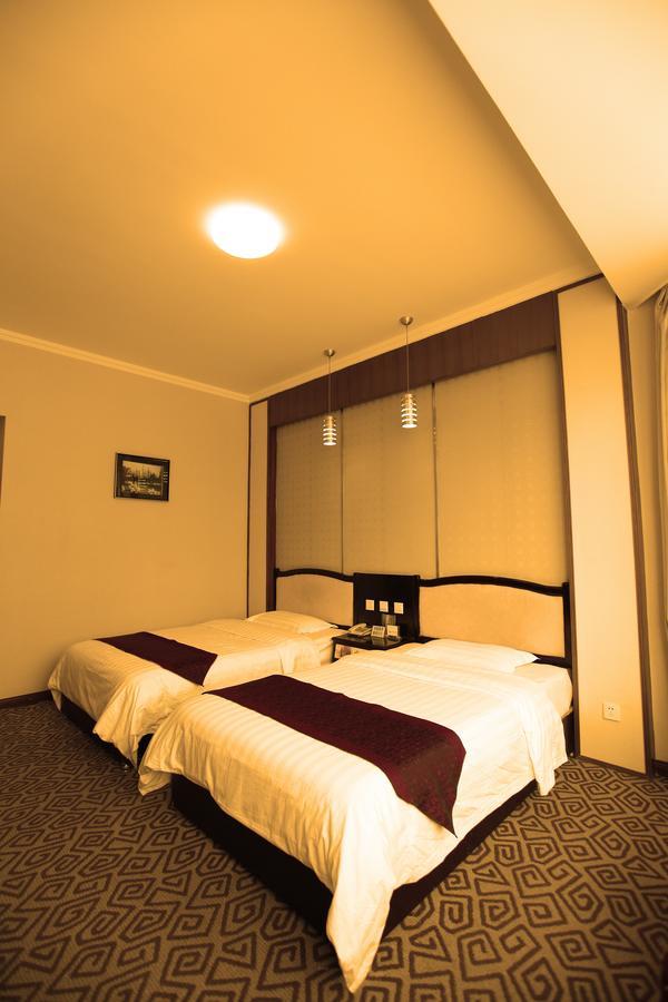 Huashan Jinsui Hotel Huajin Kültér fotó